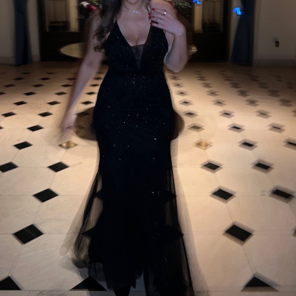 Marina Black Beaded Floor Length Plunging Neckline Gown Size 8 - Picture 2 of 3